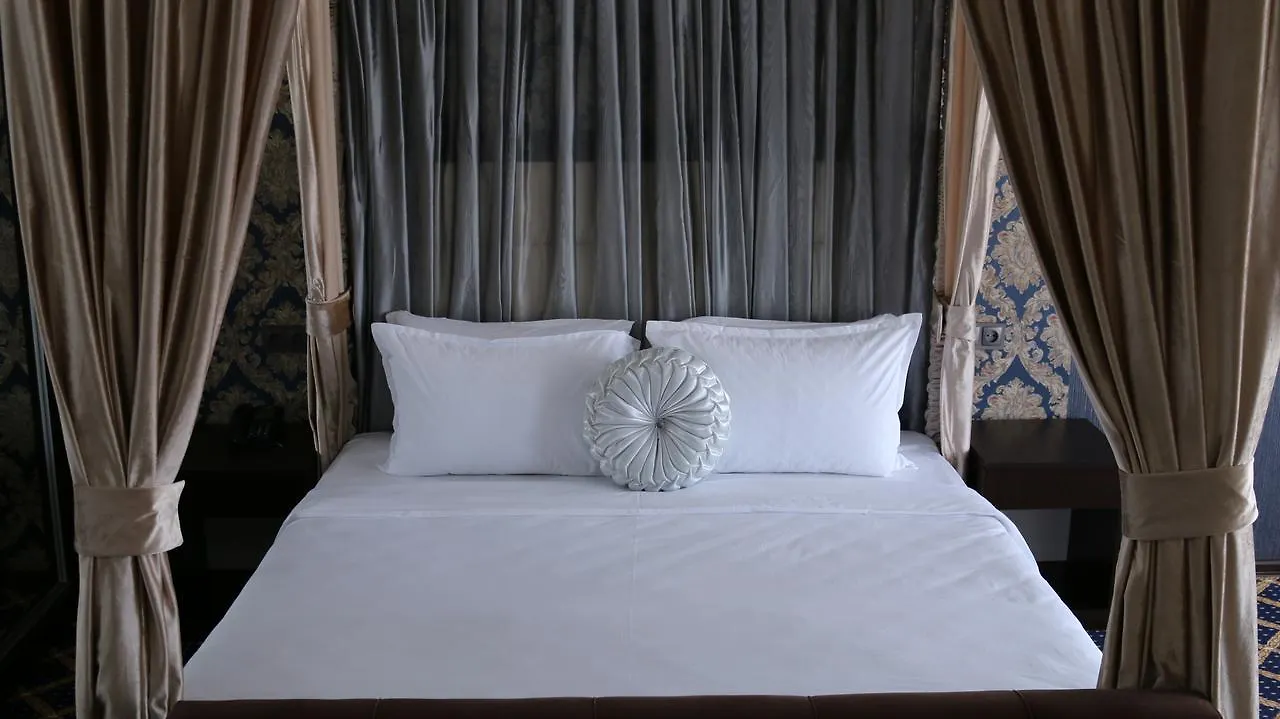 Corniche Hotel Baku